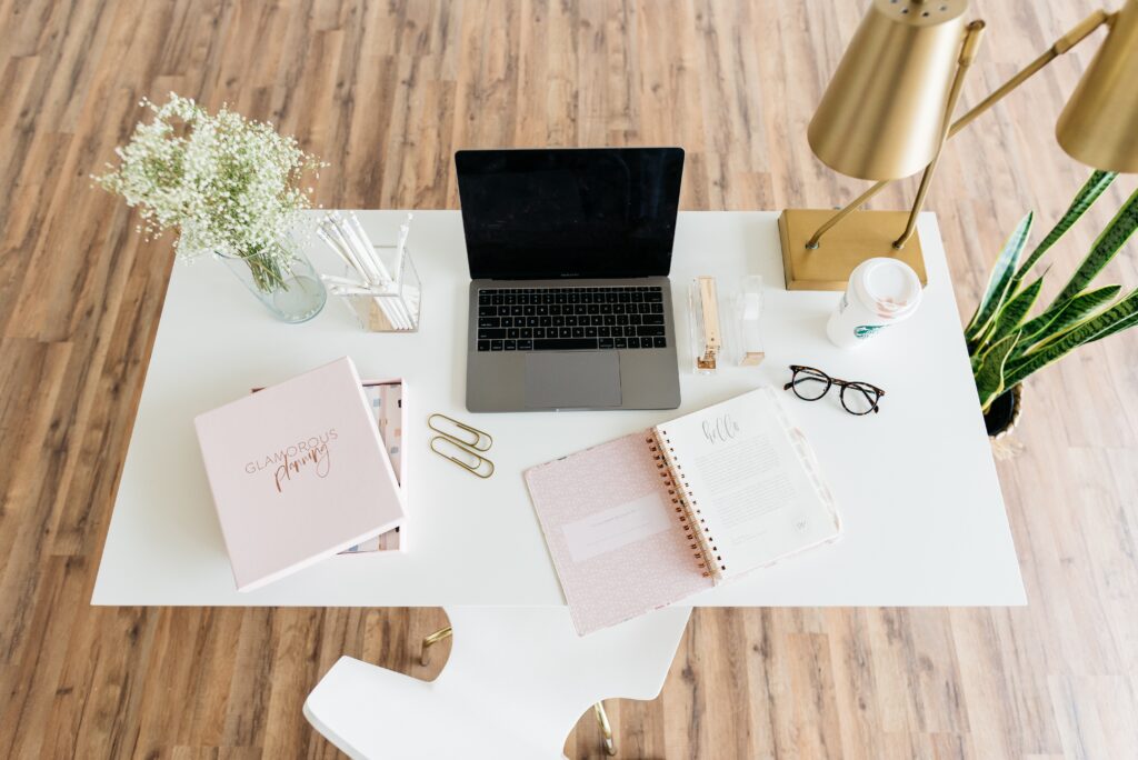 email newsletter writing